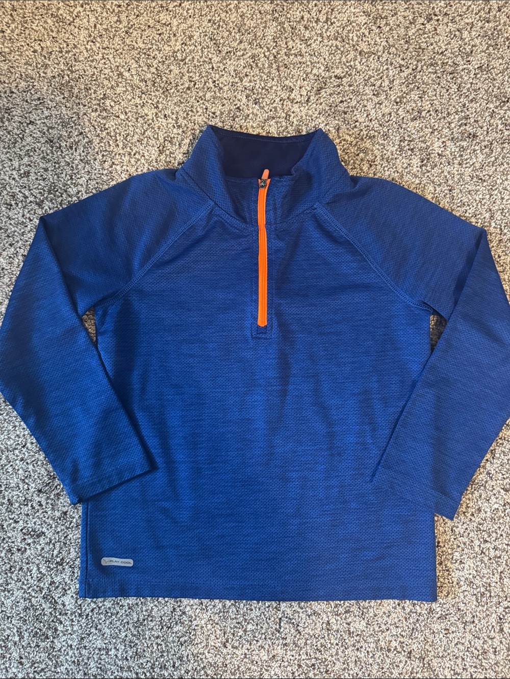 Boys size 5T mix of hoodies and long sleeve shirts - Picture 5 of 9